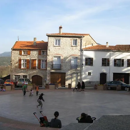 Centre Du Boulou Pour 2 Personnes- Check In 18h 20h Check Out 11h Max Juillet-aout 1 Semaine Minimum